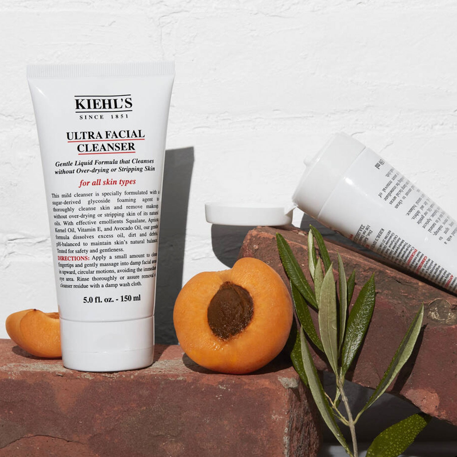 ULTRA FACIAL CLEANSER (LIMPIADOR FACIAL)